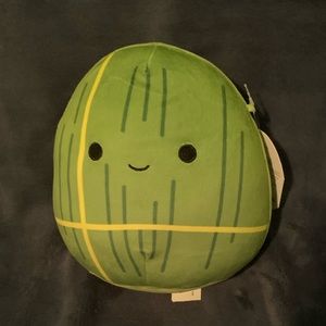 tavio squishmallow